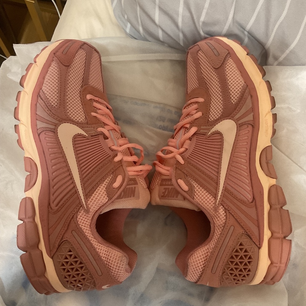 Nike Men Sneakers